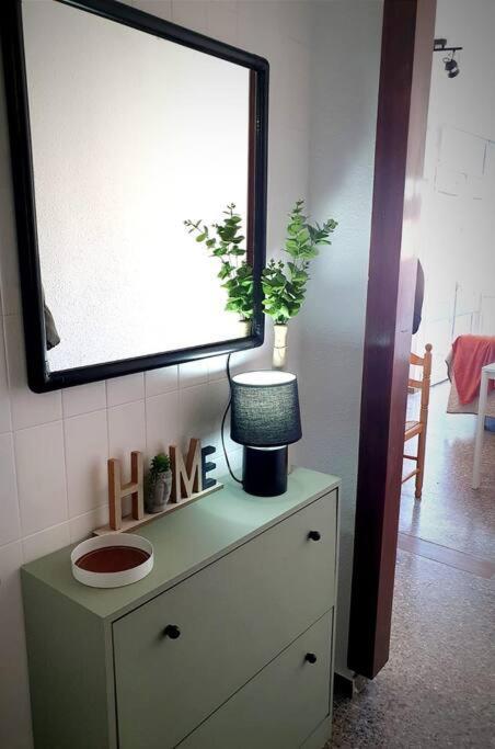 Somriu Fenals Platja Apartment