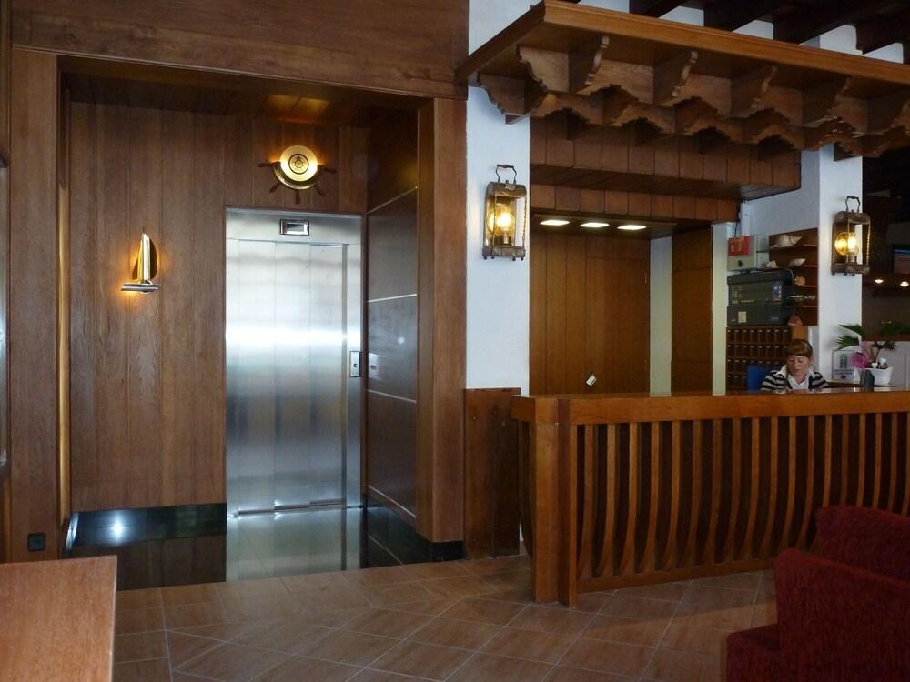 La Carolina 4*