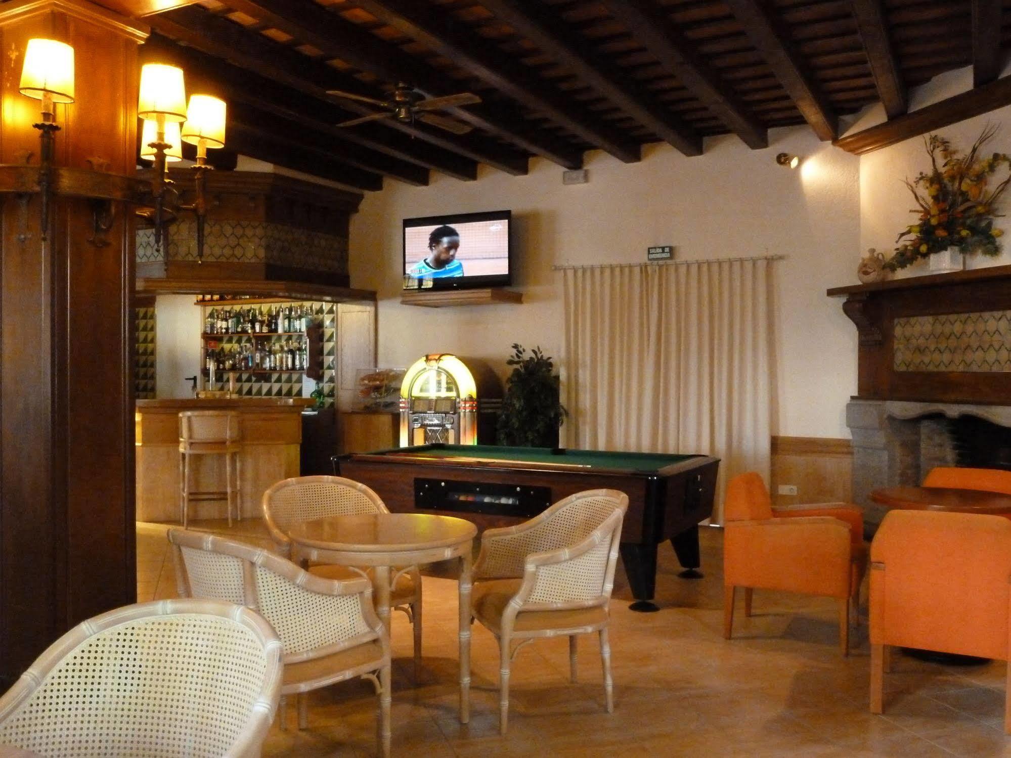 Hotel La Carolina 4*