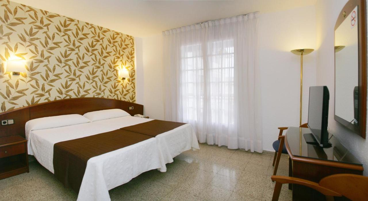 Hotel La Carolina Lloret de Mar