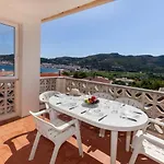 Apartment Rodes By Interhome