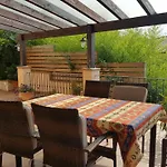 Casita con piscina y barbacoa privada
