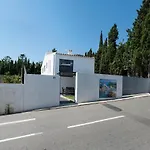 Pequeño y acogedor en el centro de CADAQUÉS