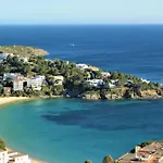 Apartamento con piscina y parking en Roses (5-3)