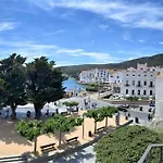 PASSEIG II - Apartment in Cadaqués center with sea views