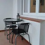Apartament Amb Piscina