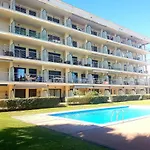 Beautiful Apartment 75M2 With View At The Beach, Pool, Parking