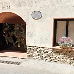 Charming & Peaceful Apartment Begur With Swimming Pool