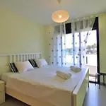 AL20 Apartamento 4 pax, playa Fenals, Costa Brava