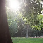 El Vilarot. La casa de piedra en la naturaleza.
