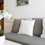 Apt 200 Meters From The Beach Id