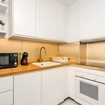 Precioso apartamento WELCS con balcón