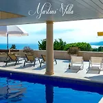 Martin \'S Villa