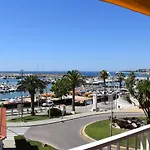 Gran Terraza En El Centro Frente Al Mar