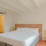 Flateli Santa Clara 22
