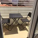 Apartamento céntrico con 2 habitaciones y Wi-Fi