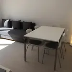 Apartamento céntrico con 2 habitaciones y Wi-Fi