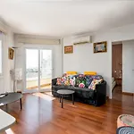 Apartamento WELCS con terraza y viistas al mar