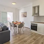 Leon Inmo Apartment Dana - 15770