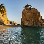 Nuevo. Reformado Con Vistas Panoramicas Y Piscina