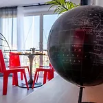 Estudio En 1ª Linea Con Vistas Al Puerto Deportivo By Insidehome