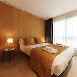 Bravissimo Centre, Modern 2-Bedroom Apartment