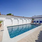 Villa Et Studio Avec Piscine - Wehostyou