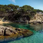 Beautiful Apartment, Swimming Pool And Beach 1