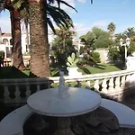 Villa Amb Amarre I Jardi