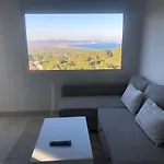Nuevo. Reformado Con Vistas Panoramicas Y Piscina