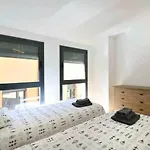 Stunning Apartment W Amazing Views In Girona