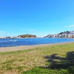 Apartamento Familiar Con Piscina, Jardin Y Terrazas - Llanca - Es-170-22