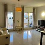 Comode Apartament Al Bell Mig De Girona