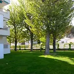 Apartamentos CALA MONTGO