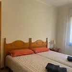 Apartamento céntrico, bien equipado y tranquilo, a 350m de la playa por Rambla Vidal