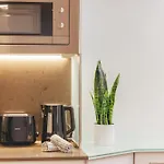Bravissimo Hortes, 3-Bedroom Centre Apartment