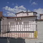 Villa Amb Amarre I Jardi