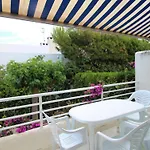 Amplio Y Luminoso Apartamento En Grifeu, Terraza, Jardin Y A 200M De La Playa - Es-228-155