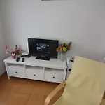 Rnet - Mta Apartaments A1