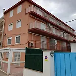Petit apartament acollidor i lluminós amb terrassa