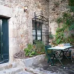 Beautiful Home In Tossa De Mar With Kitchen