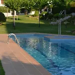 Casas Blanca 14 junto a piscina en playa privada Santa María de Llorell
