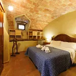 Turisme Rural - Mas Vila - Monells