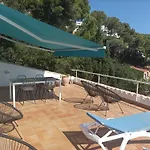 Sol y Mar 8-Maison jumelée avec terrasse, piscine et parking communautaire, surplomb de mer