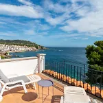 Precioso apartamento en primera línea de mar en Calella de Palafrugell