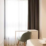 Bravissimo Centre, Modern 2-Bedroom Apartment