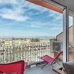 141-Empurialola- Apartamento Con Piscinas En El Centro Y Cerca Del Mar
