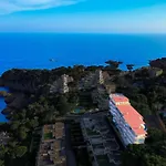 Eden Mar Apt 19