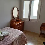 Piso De 4 Habitaciones En El Centro De Roses