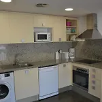 Apartamento Centrico Con Piscina, Parking Y A 200M De La Playa En L\'Estartit - Es-323-41